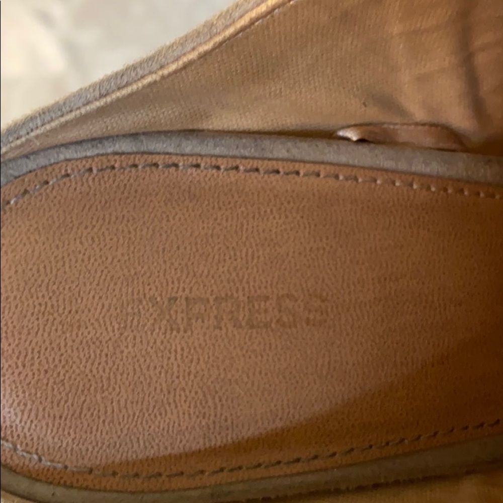 Express tan booties - Picture 5 of 7